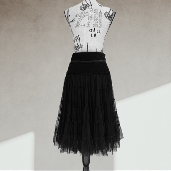 Black tulle skirt SMALL - Picture 6 of 8